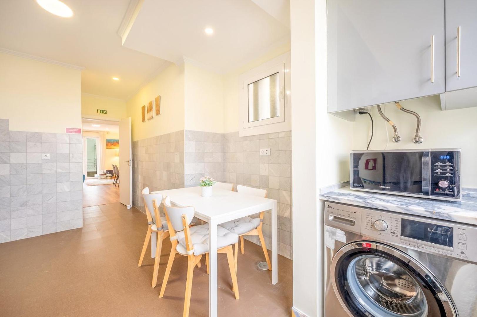 Guestready - Happy Home In Santa Cruz Lisbon Exterior photo